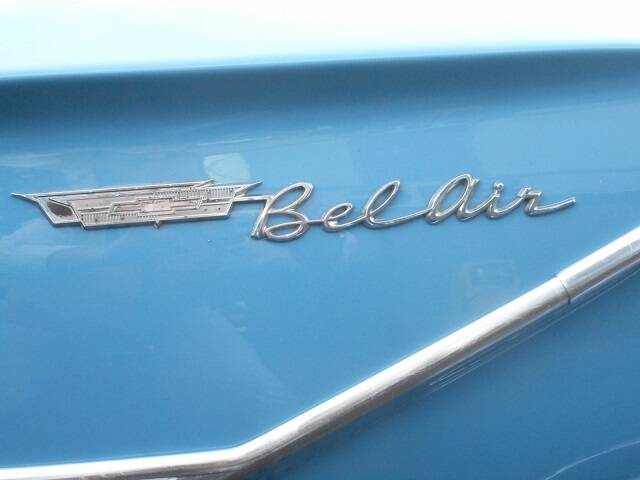 Image 19/23 of Chevrolet Bel Air Sedan (1961)