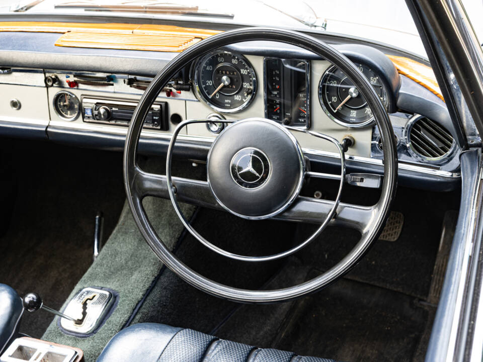 Bild 25/41 von Mercedes-Benz 250 SL (1967)