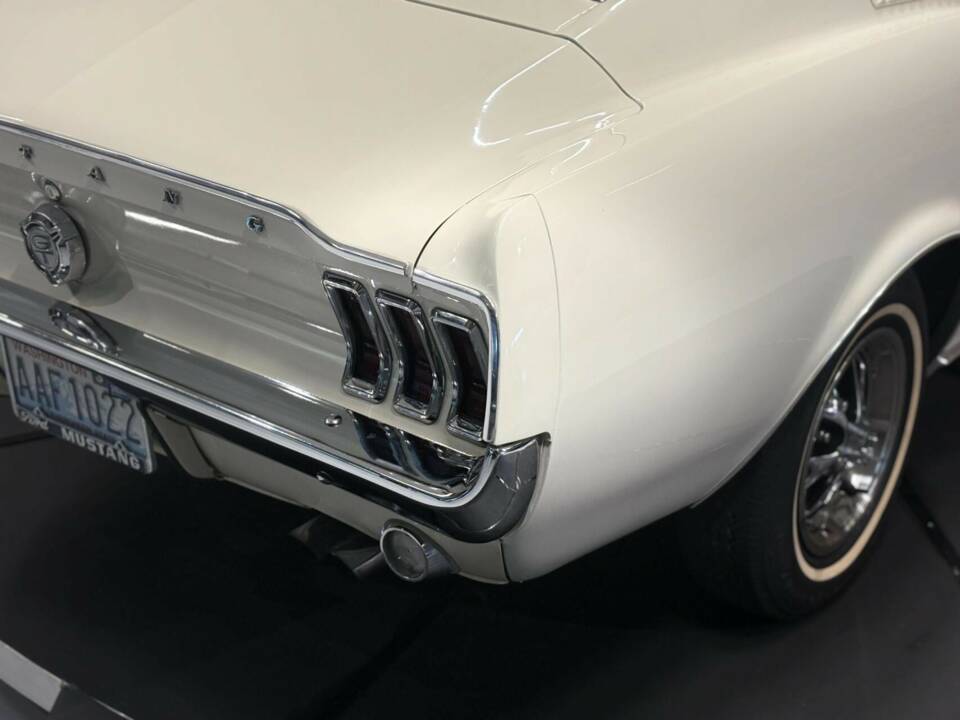 Image 26/50 of Ford Mustang 289 (1967)