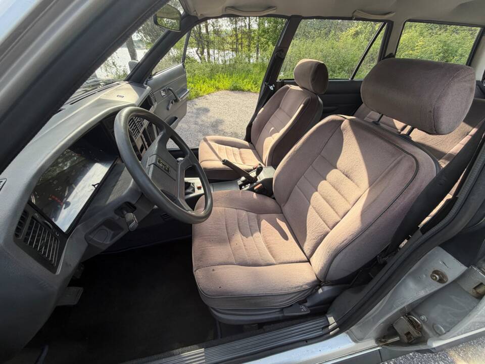 Imagen 27/50 de Peugeot 505 Break 4x4 Dangel (1988)