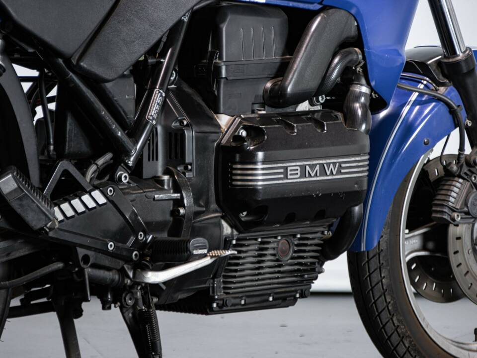 Imagen 21/50 de BMW K 75 "Ultima" (1996)