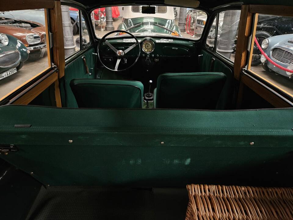 Immagine 16/24 di Morris Minor 1000 Traveller (1957)