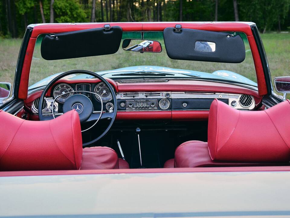 Bild 70/106 von Mercedes-Benz 280 SL (1969)