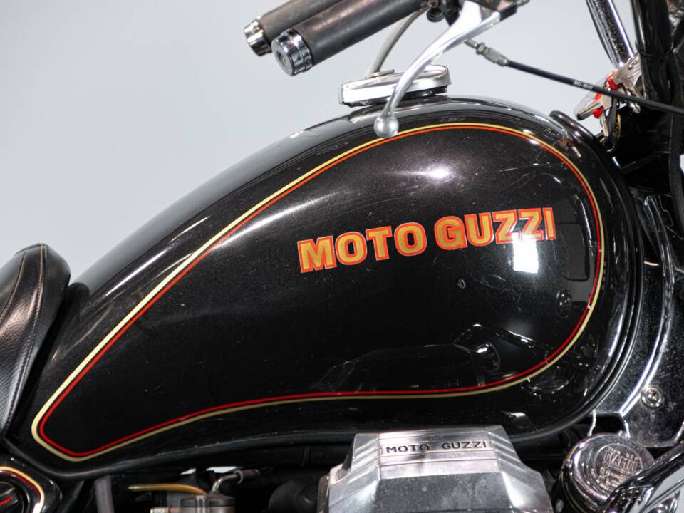 Image 23/50 of Moto Guzzi California III (1988)