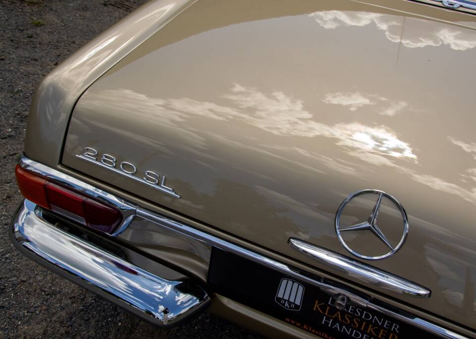 Image 42/56 de Mercedes-Benz 280 SL (1970)