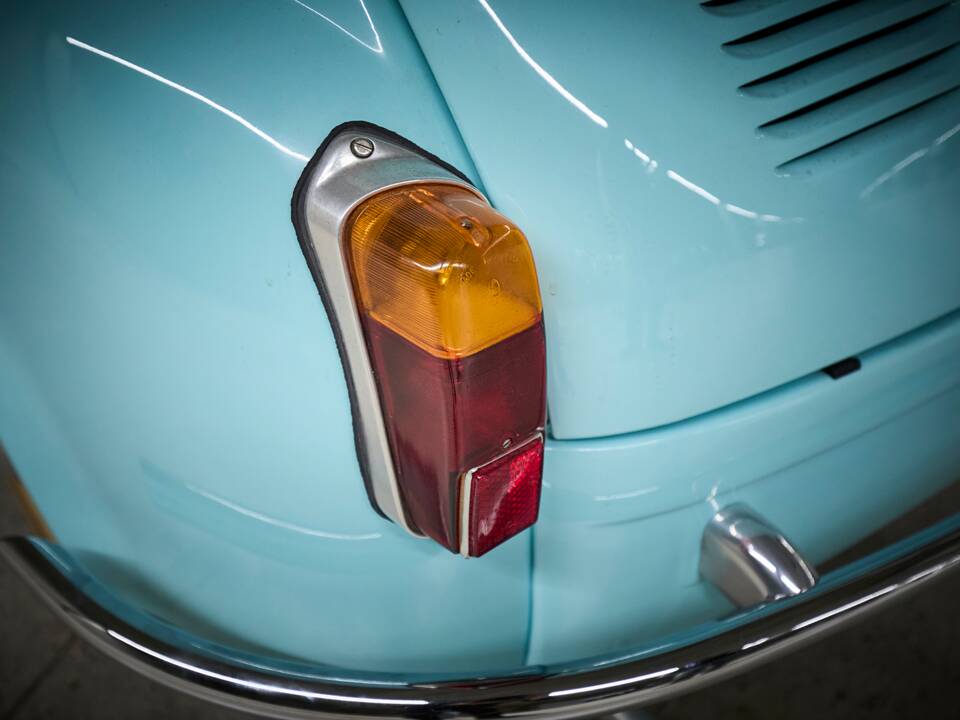 Image 18/48 of FIAT 600 Ghia "Jolly" (1963)