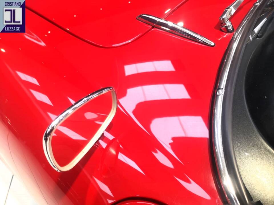 Image 20/54 of Alfa Romeo Giulietta Spider (1957)