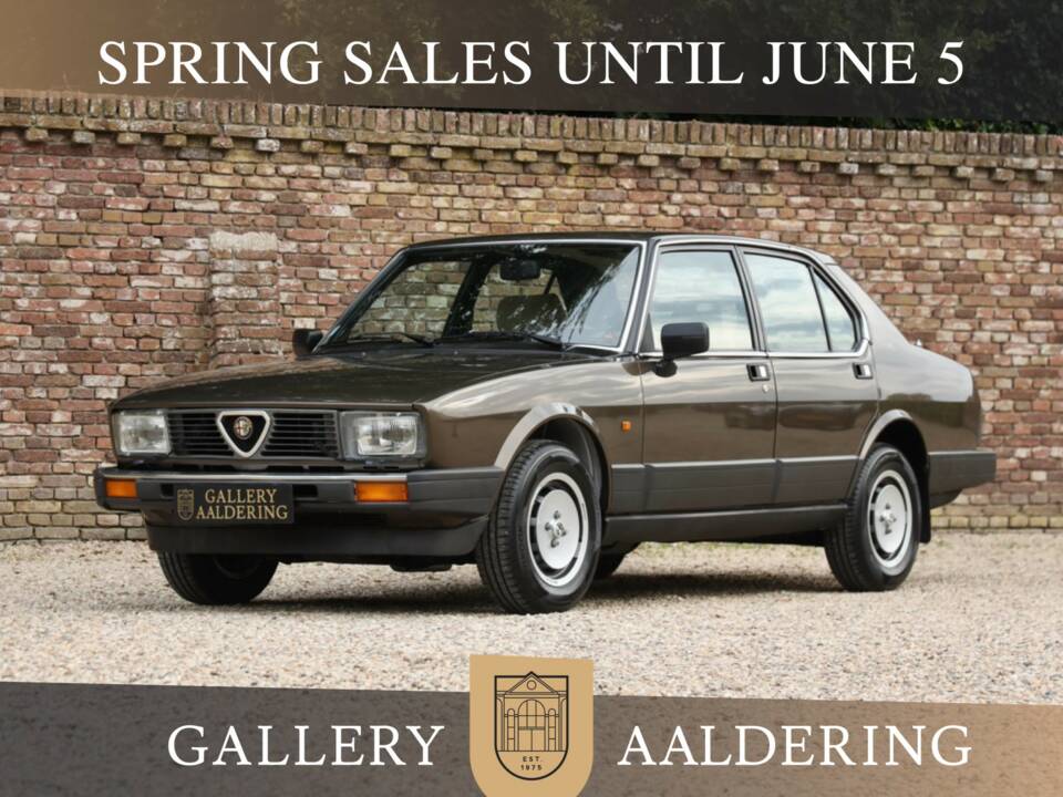 Bild 1/50 von Alfa Romeo Alfetta 2.0 (1984)