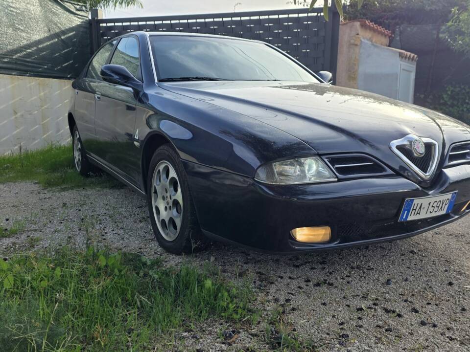 Image 17/50 de Alfa Romeo 166 2.5i V6 24V (2001)