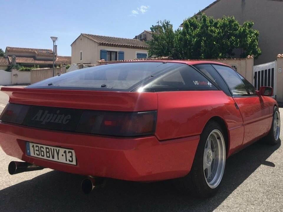Imagen 5/8 de Alpine GTA V6 Turbo (1990)