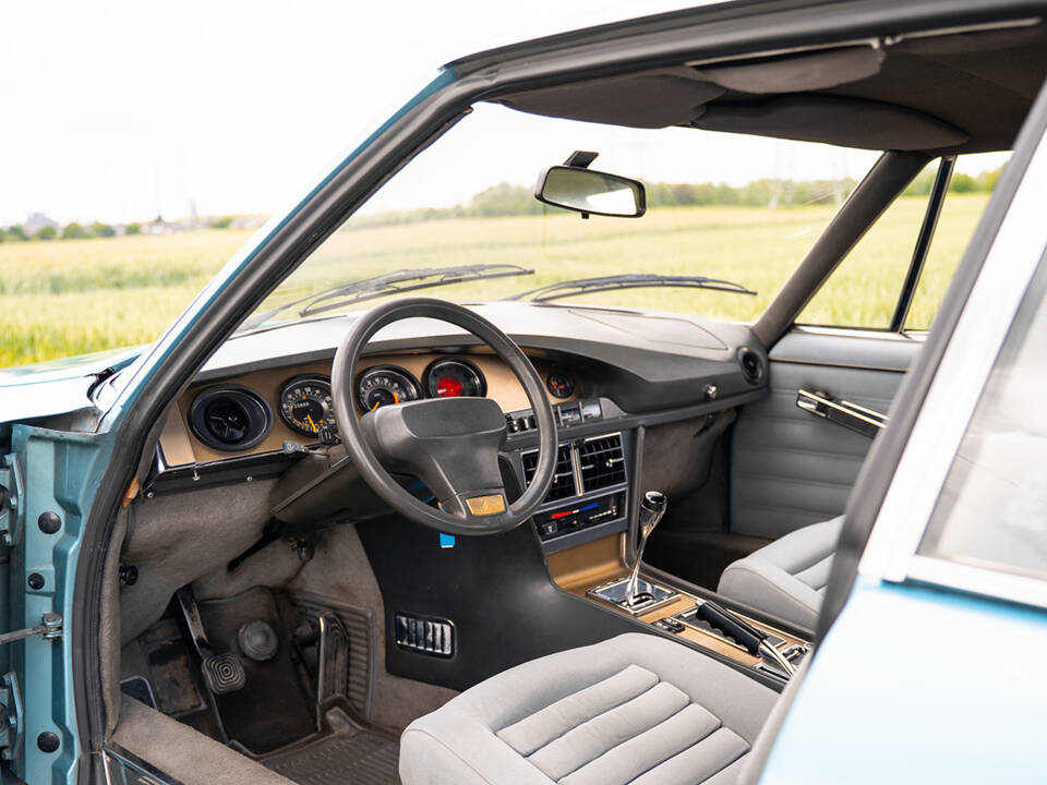 Image 24/57 of Citroën SM (1971)