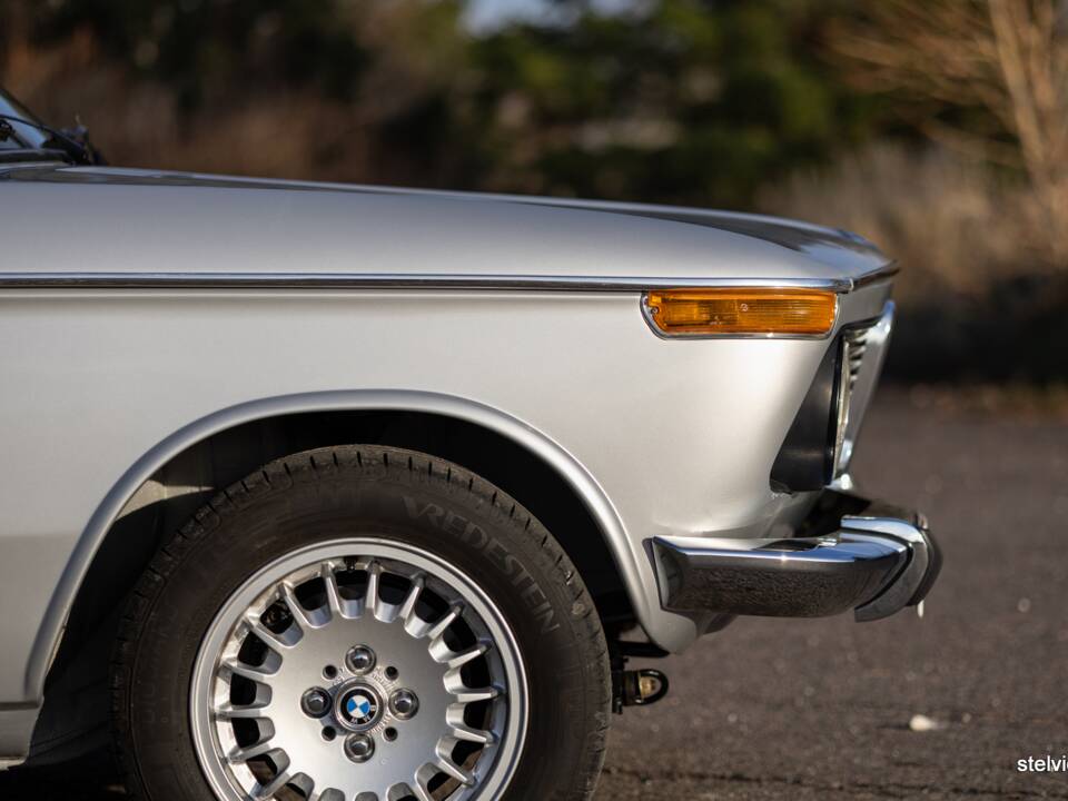 Bild 17/53 von BMW 2002 tii (1974)