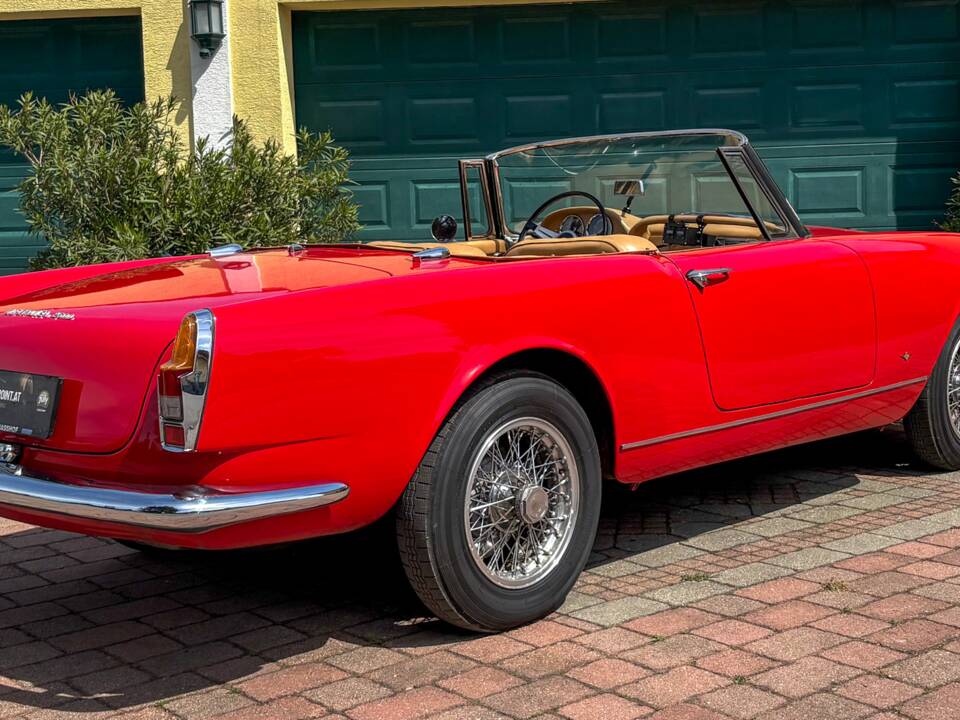 Bild 5/14 von Alfa Romeo 2600 Spider (1963)
