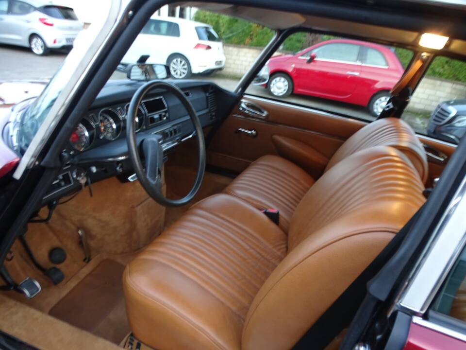 Bild 15/32 von Citroën DS 20 Pallas (1972)