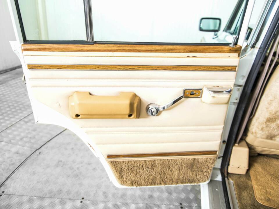 Afbeelding 40/50 van Jeep Wagoneer Limited (1982)
