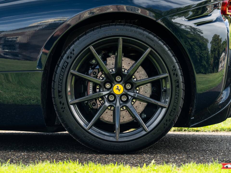 Bild 47/56 von Ferrari SF90 Assetto Fiorano (2021)