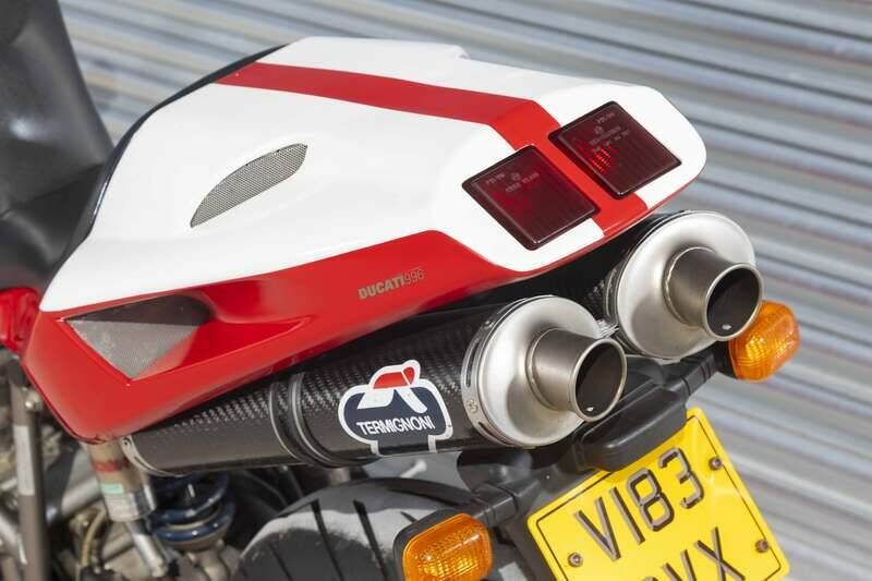 Image 41/41 of Ducati DUMMY (2000)