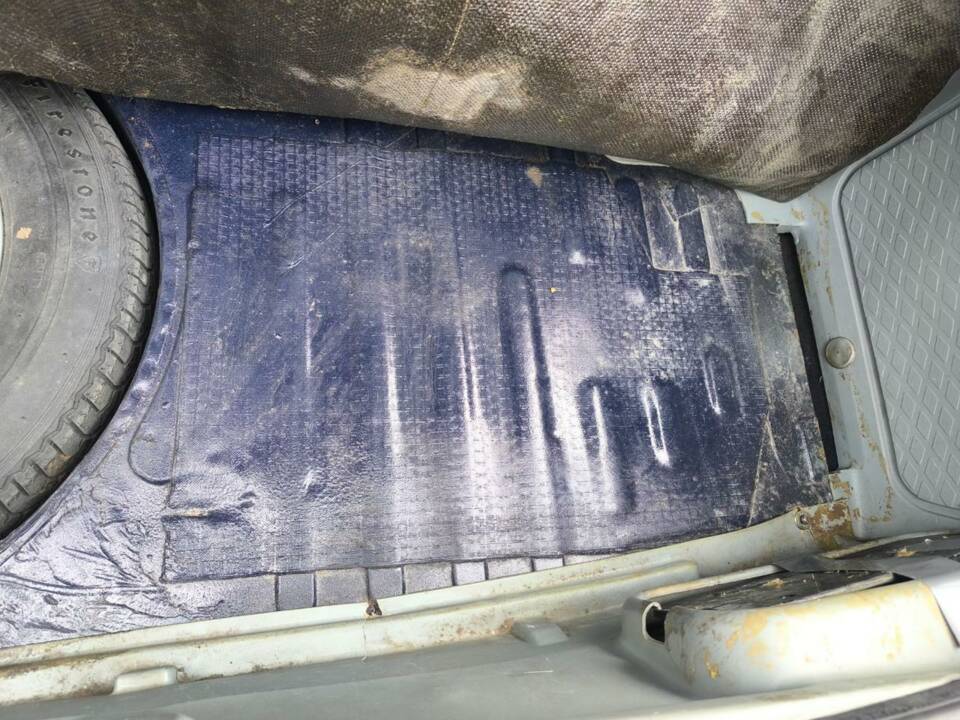 Bild 22/27 von Alfa Romeo Alfetta 2.0 L (1980)