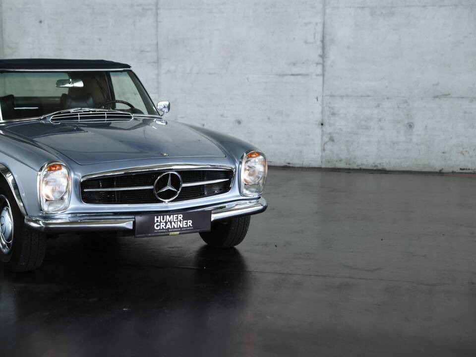 Immagine 12/40 di Mercedes-Benz 230 SL (1966)