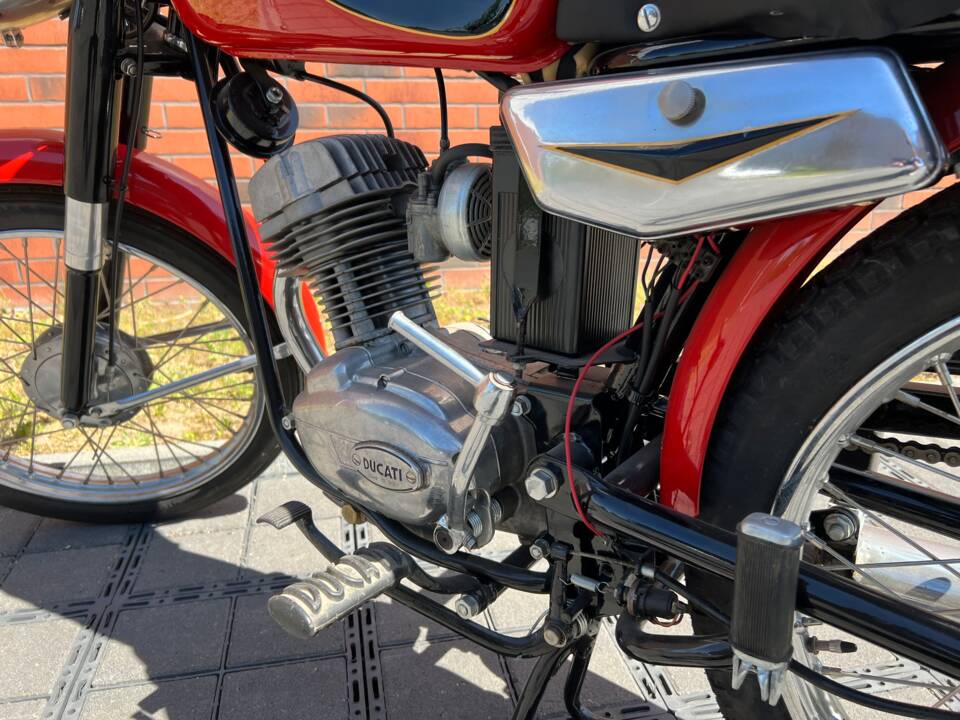 Bild 13/26 von Ducati DUMMY (1956)