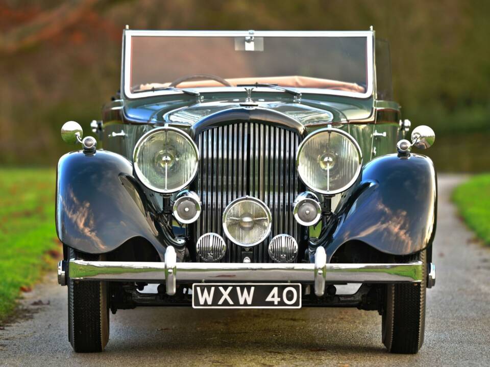 Image 4/50 of Bentley 4 1&#x2F;4 Litre (1939)