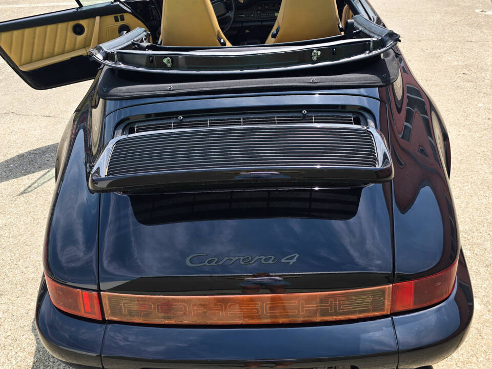 Bild 12/16 von Porsche 911 Carrera 4 (1990)