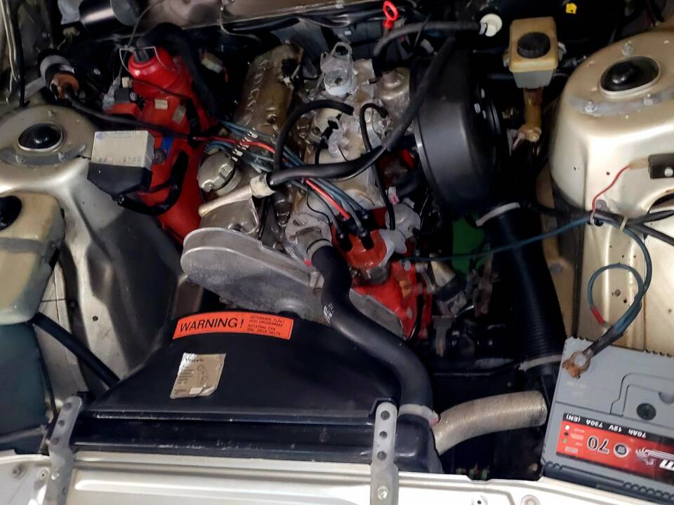 Image 34/38 de Volvo 244 DLS (1977)