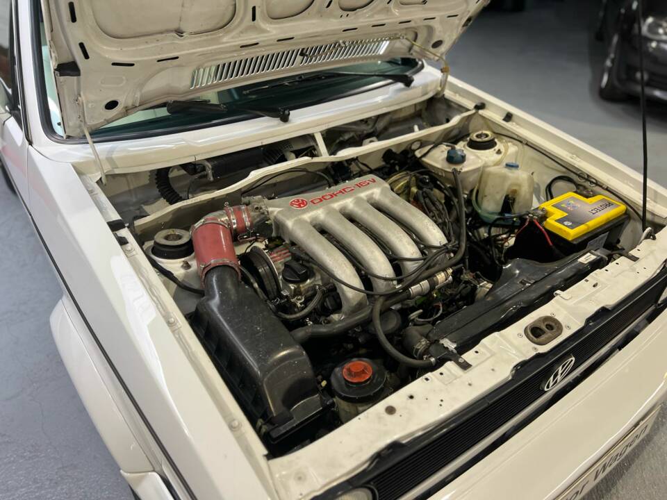 Immagine 33/68 di Volkswagen Golf III GTI 2.0 (1993)