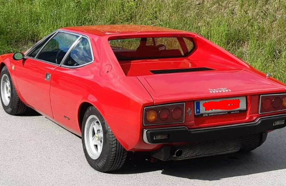 Image 4/9 of Ferrari 208 GT4 (1976)