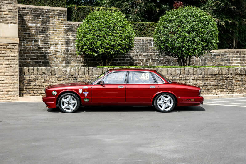 Bild 18/30 von Jaguar XJ 40 4.0 (1994)