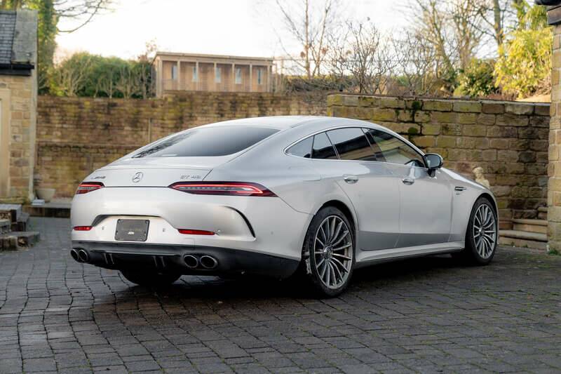 Image 5/50 of Mercedes-AMG GT 43 (2020)