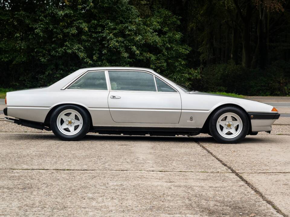 Image 9/38 of Ferrari 400i (1981)