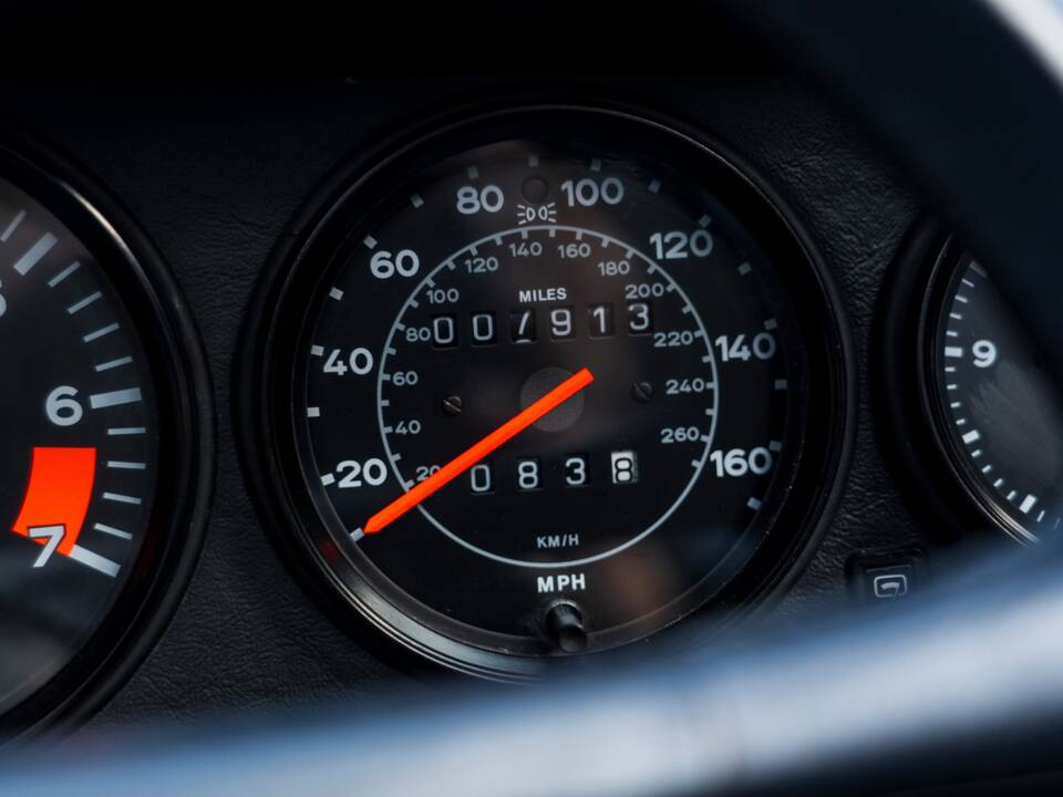 Bild 29/58 von Porsche 911 Carrera 3.2 (WTL) (1988)