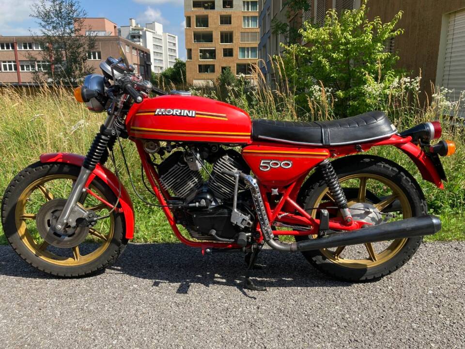 Immagine 6/7 di Moto Morini 500 V (1981)