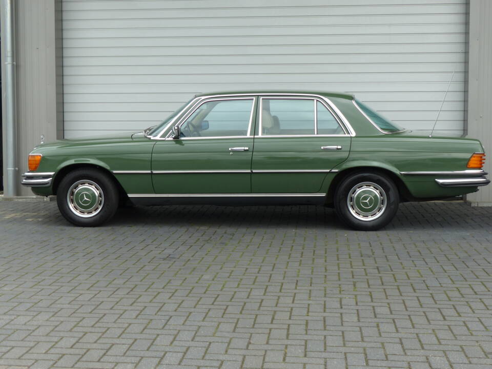 Imagen 4/23 de Mercedes-Benz 280 SE (1976)