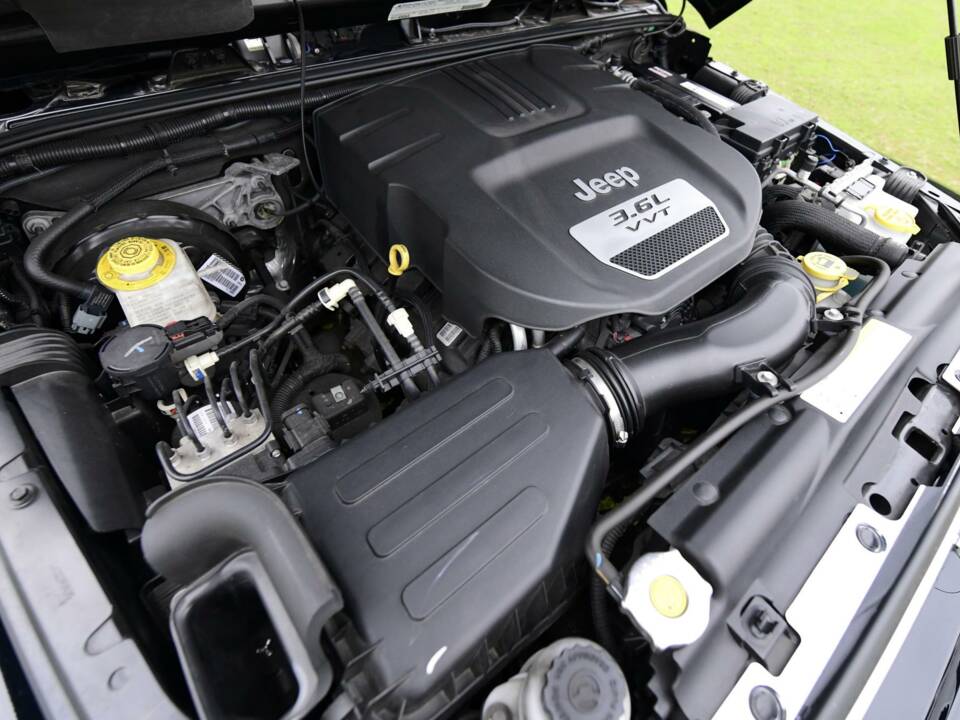 Image 32/50 of Jeep Wrangler 3.6 V6 (2012)