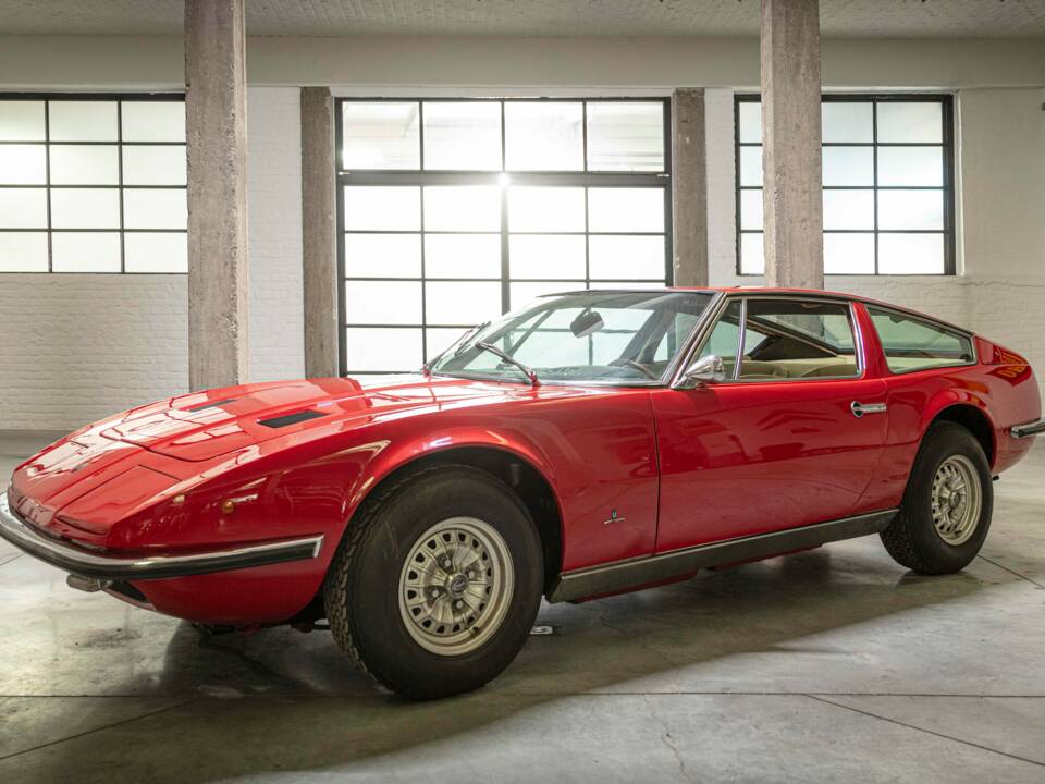 Image 42/71 of Maserati Indy 4700 (1972)