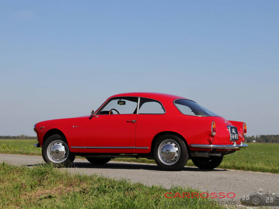 Imagen 37/42 de Alfa Romeo Giulietta Sprint 1300 (1965)