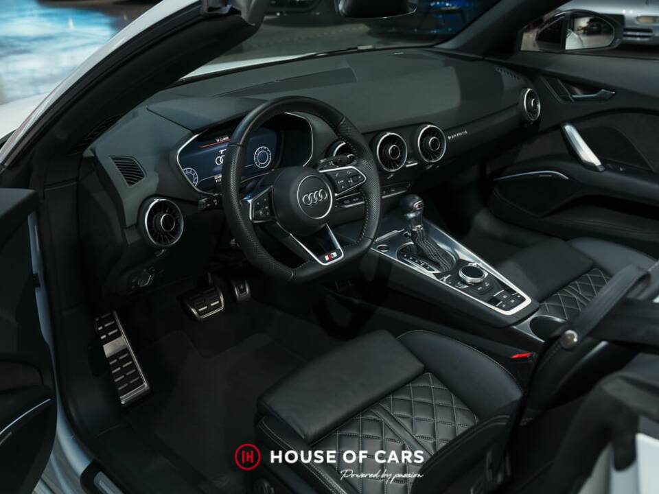 Image 16/25 of Audi TT 45 TFSI Quattro (2019)