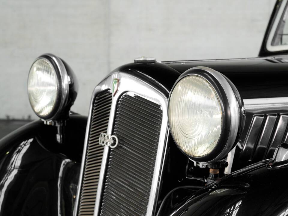 Bild 3/48 von DKW Front Luxus Sport (1937)