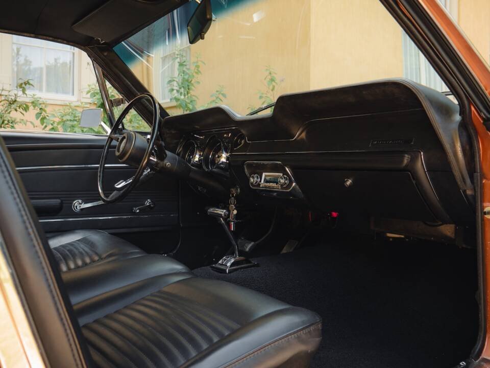 Image 27/81 of Ford Mustang 289 (1967)
