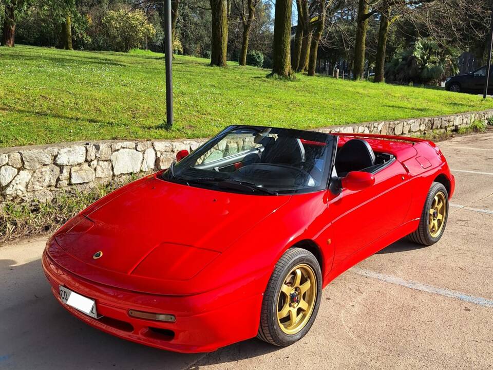 Image 3/25 of Lotus Elan SE (1991)