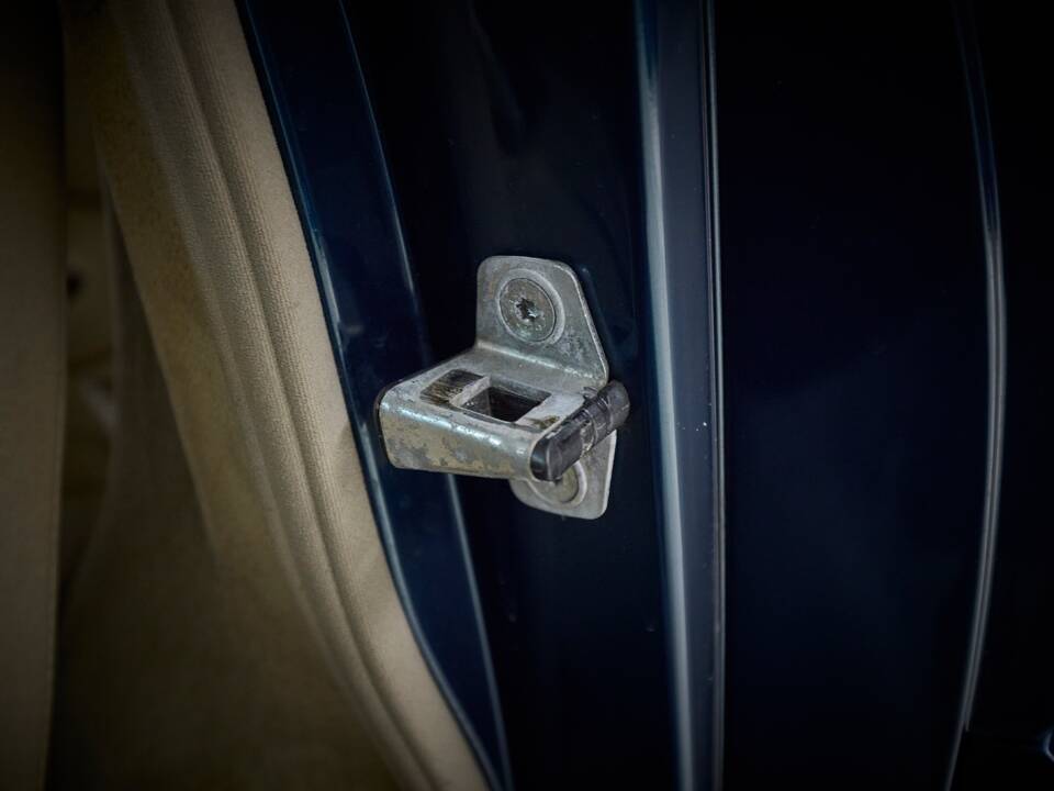 Image 71/100 de Mercedes-Benz SL 280 (1995)