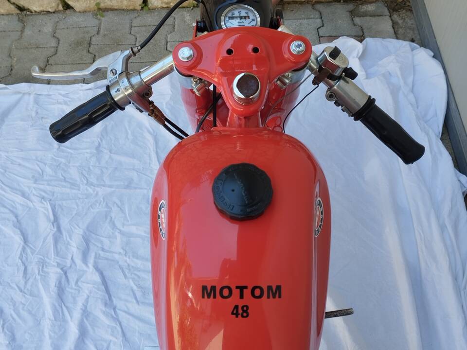 Imagen 8/51 de Motom 48 (1968)