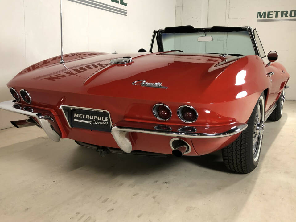 Imagen 6/34 de Chevrolet Corvette Sting Ray Convertible (1964)