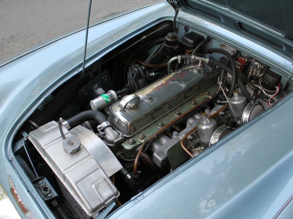 Bild 14/16 von Austin-Healey 100&#x2F;6 (BN4) (1958)