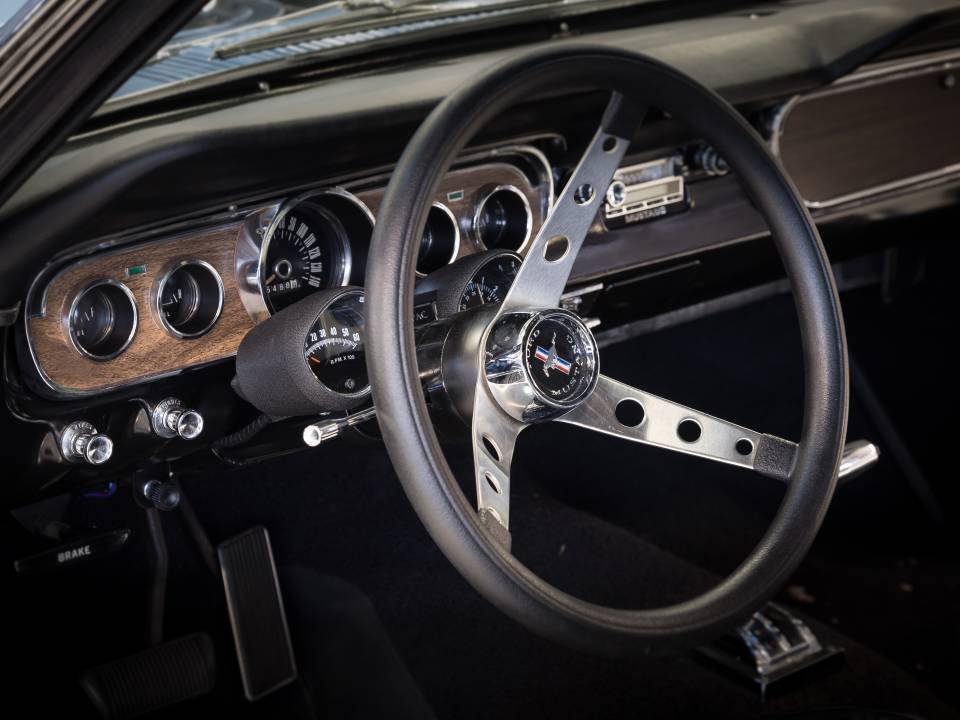 Imagen 8/9 de Ford Mustang GT (1965)