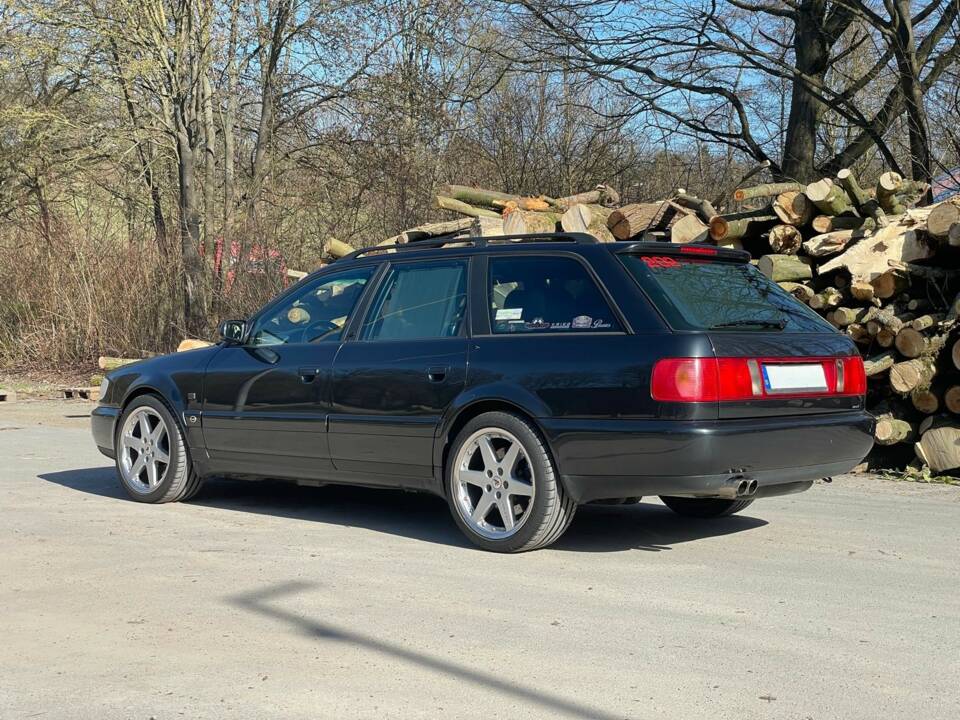 Image 1/34 of Audi S6 Avant (1996)