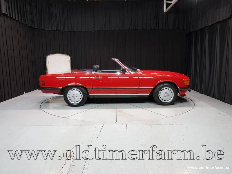 Image 8/15 of Mercedes-Benz 560 SL (1987)