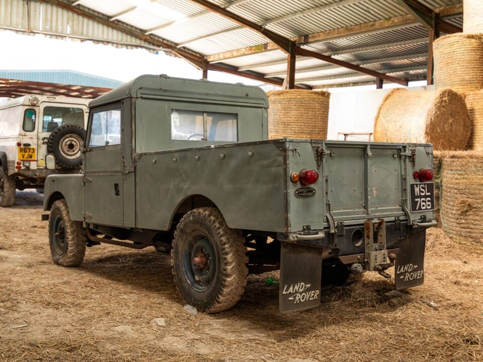 Image 3/14 of Land Rover 109 (1957)